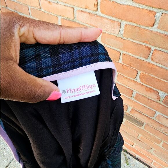 New Flynn O'Hara Green Multicolored Plaid Academia Skirt. - Picture 6 of 16